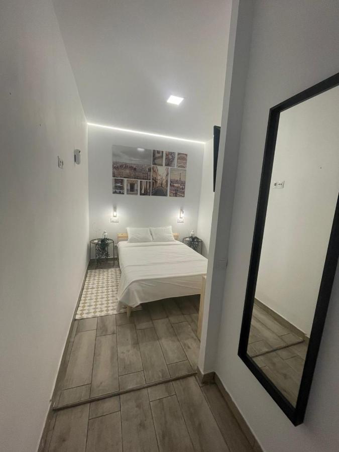 Apartamentos Jap Villaamil Madrid Eksteriør bilde