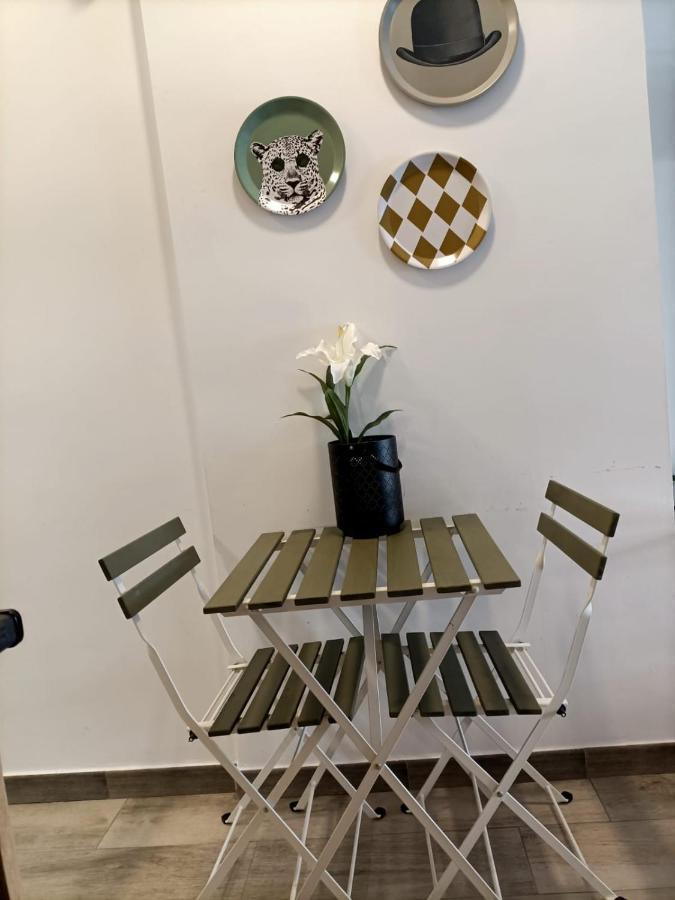 Apartamentos Jap Villaamil Madrid Eksteriør bilde